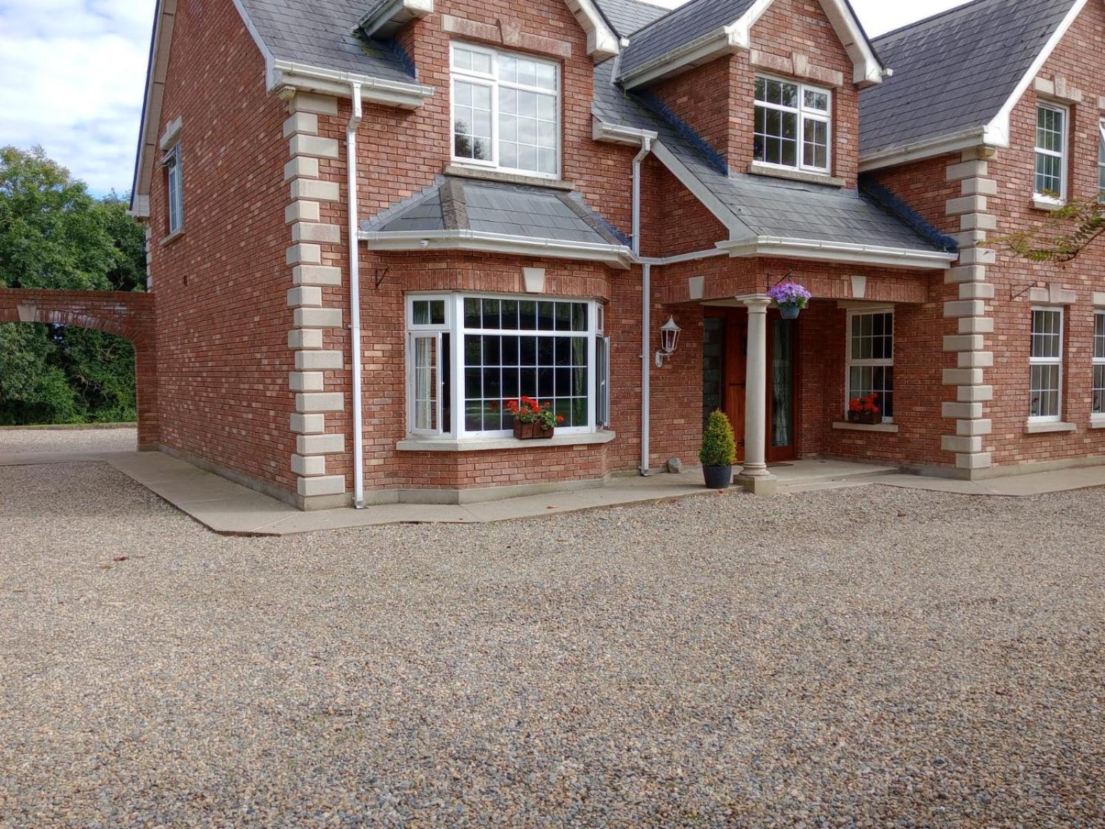 Tullynacrunat Lodge Castleblayney Extérieur photo